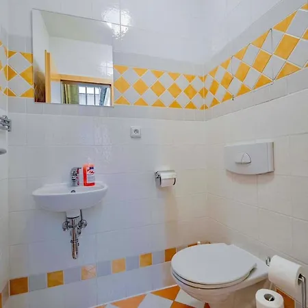 Aparthotel Lumi Retreat *