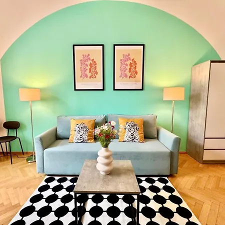 Lumi Retreat Aparthotel
