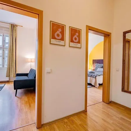 Lumi Retreat 아파트호텔 프라하