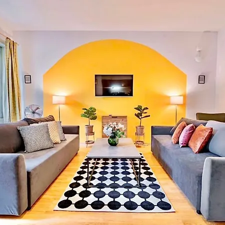 Hotel apartamentowy Lumi Retreat Praga
